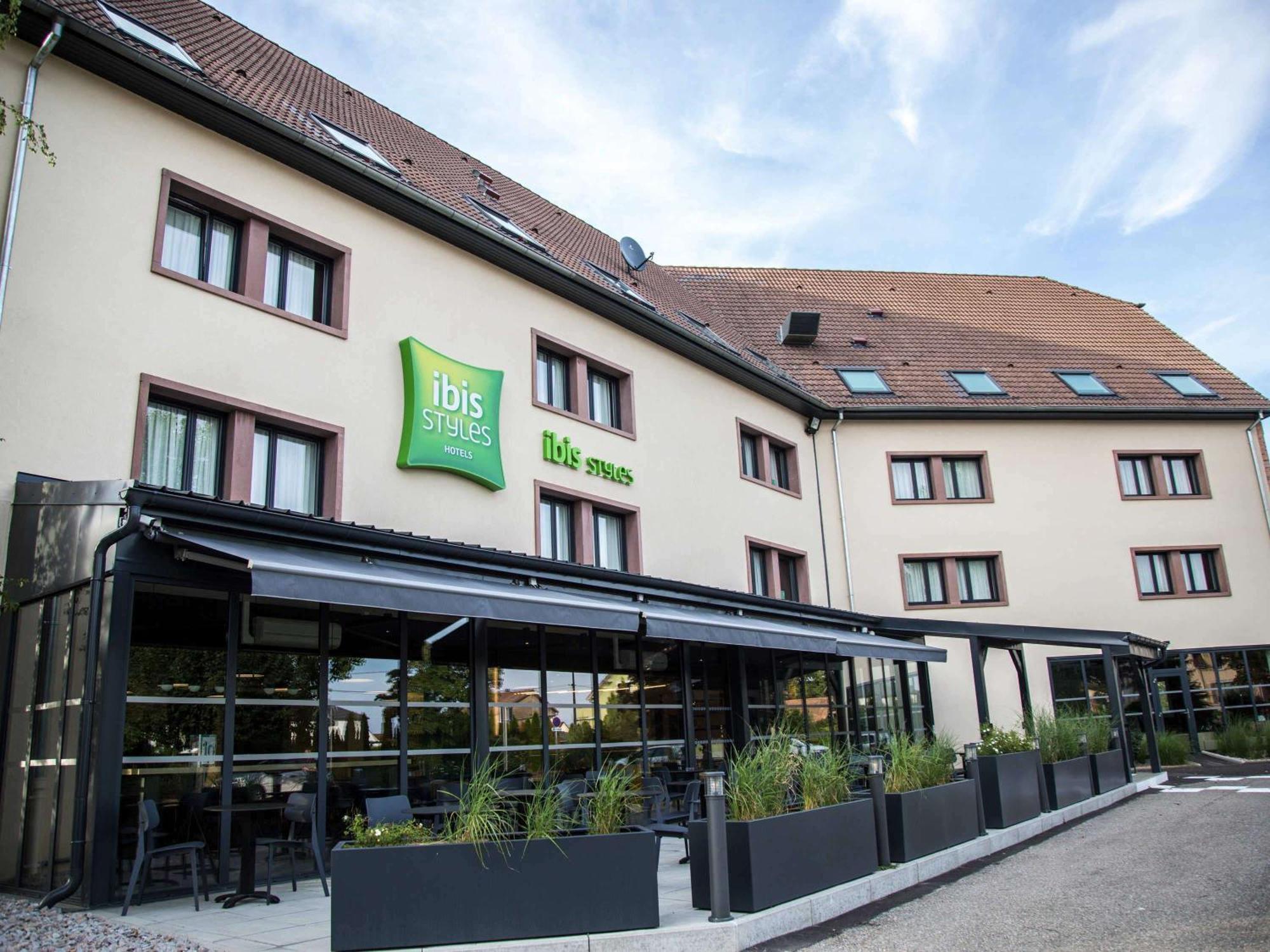 Ibis Styles Bale-Mulhouse Aeroport Hotell Blotzheim Exteriör bild